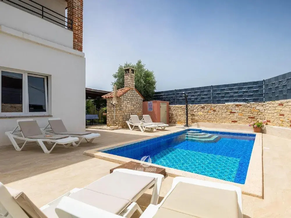 Comfortable House With Private Swimming Pool