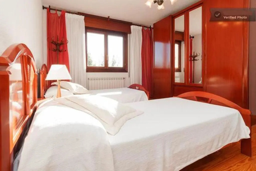 House with 3 bedrooms in Pedrena with wonderful sea view enclosed garden and WiFi 1 km from the beach