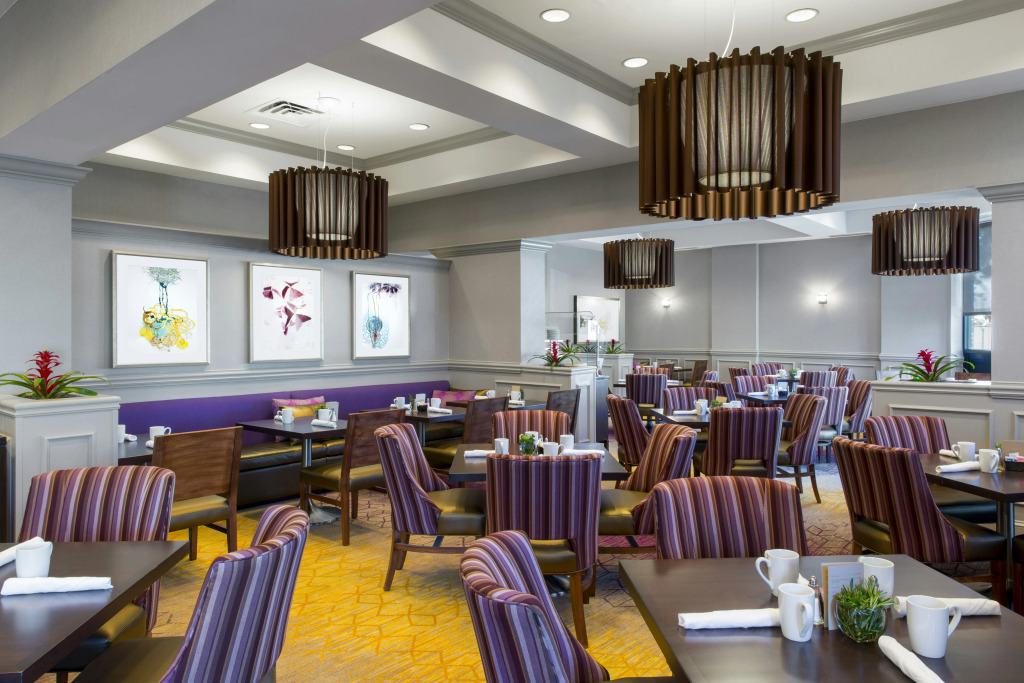 DoubleTree by Hilton Historic Savannah