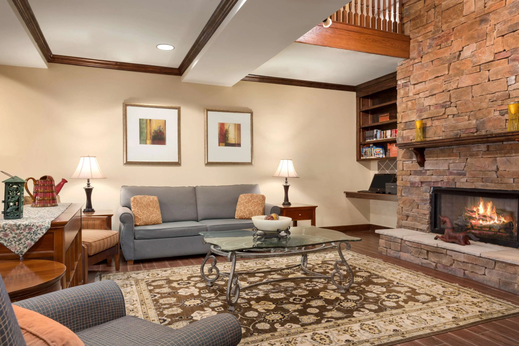Country Inn & Suites by Radisson, Savannah I-95 North, GA