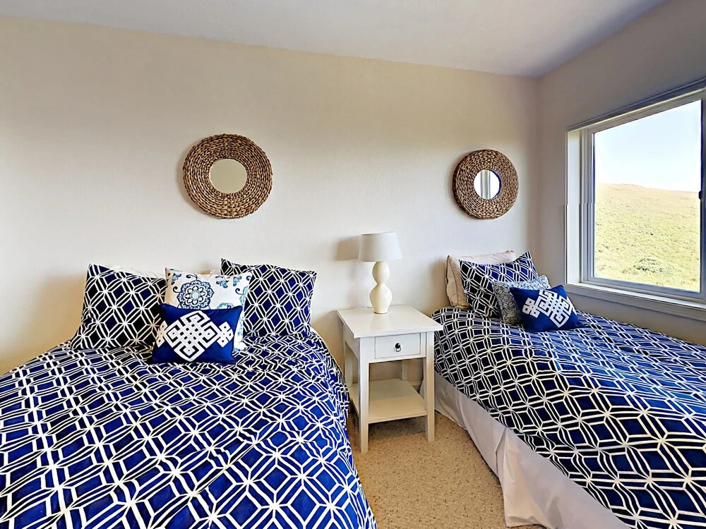 3br W/ Panoramic Ocean Views 3 Bedroom Home