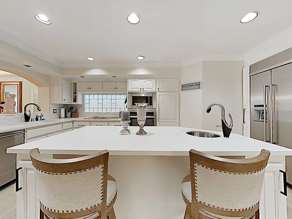 Designer - 3 Br Home