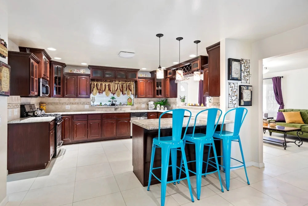 Sunstar Villa