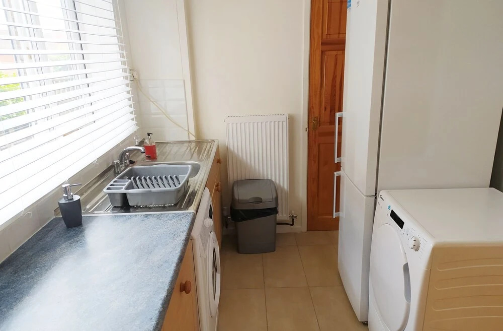 Comfort Lodge - M6 J10 Contractors