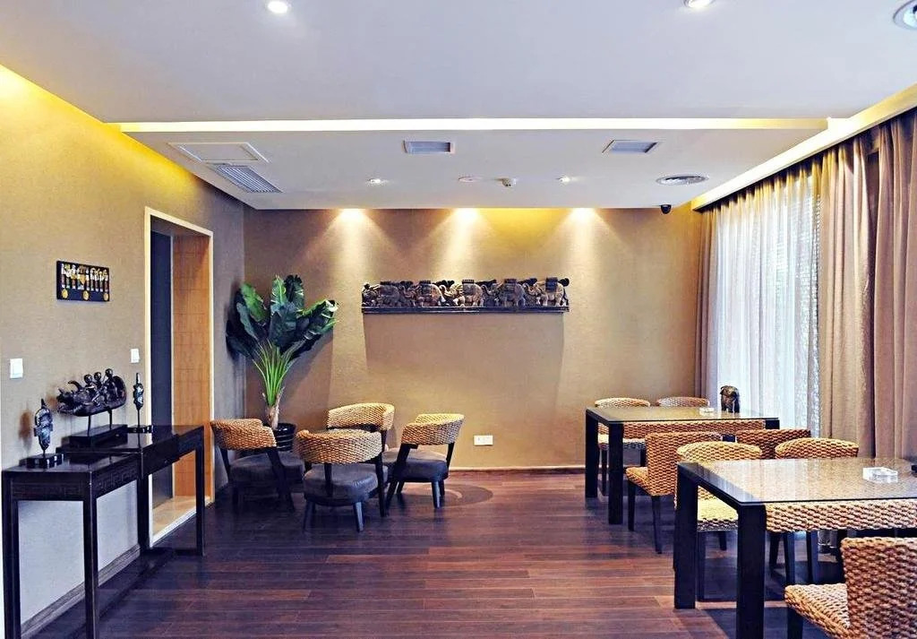 Degas Hotel Wuhan Jiefang Park Branch