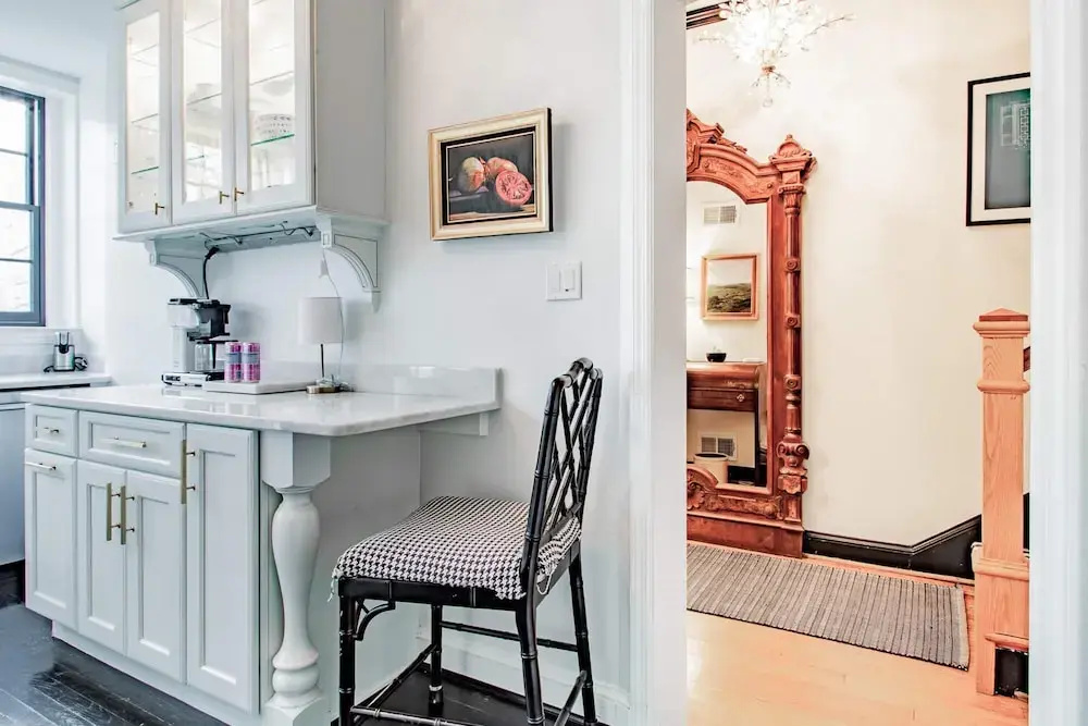 Heart Of Capitol Hill Row House Luxury & Location