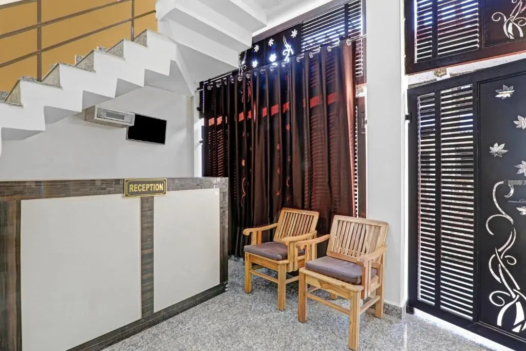 OYO 85565 Hotel Classio Grand