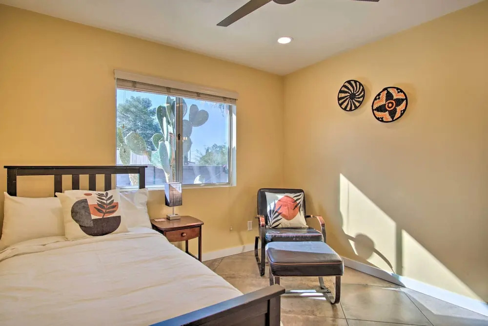 Eastside Home w/ Pool Near Hiking