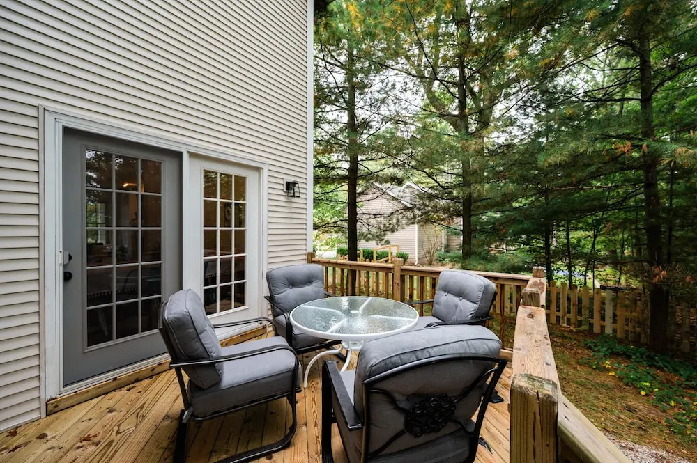 Gorgeous 2BDR Home near Downtown