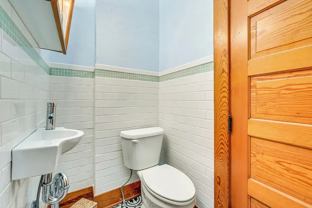 Dog-friendly Atlantic Farmhouse w/ Spacious Yard!