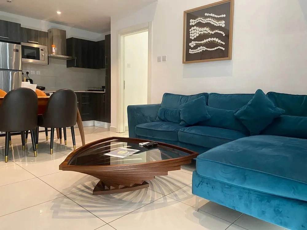 R&P Suites at Embassy Gardens