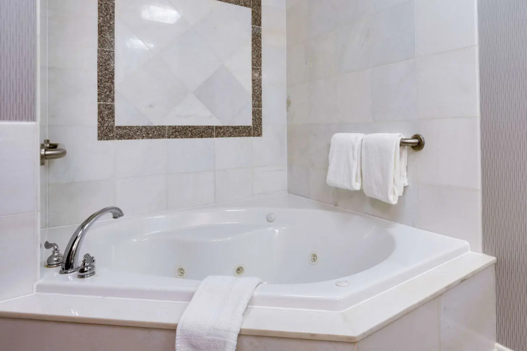 Drury Inn & Suites St. Louis/OFallon, IL