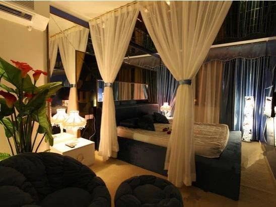 Love Theme Hotel - Shanghai Yuyuan Garden Branch