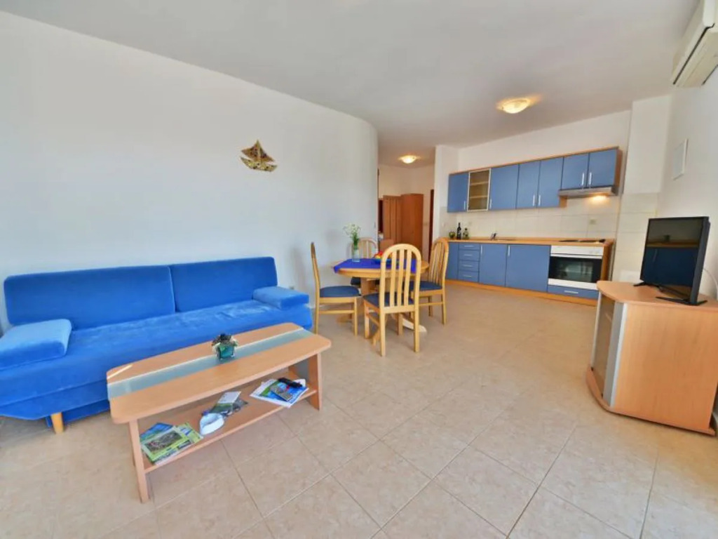 Apartment Sani Karlobag 17049