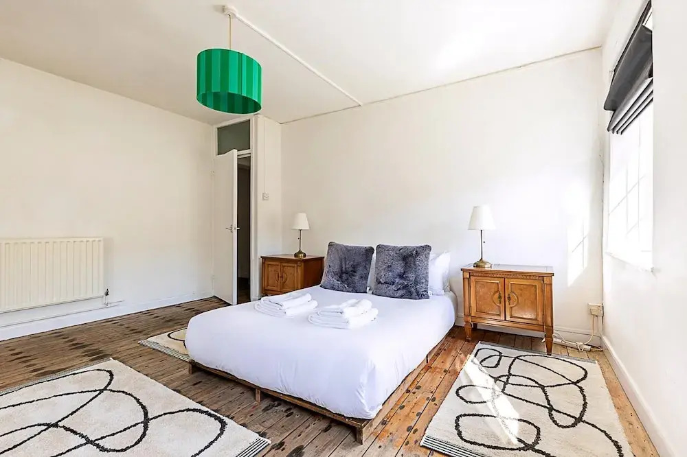 Sich - Warm & Inviting Flat by Liverpool Street