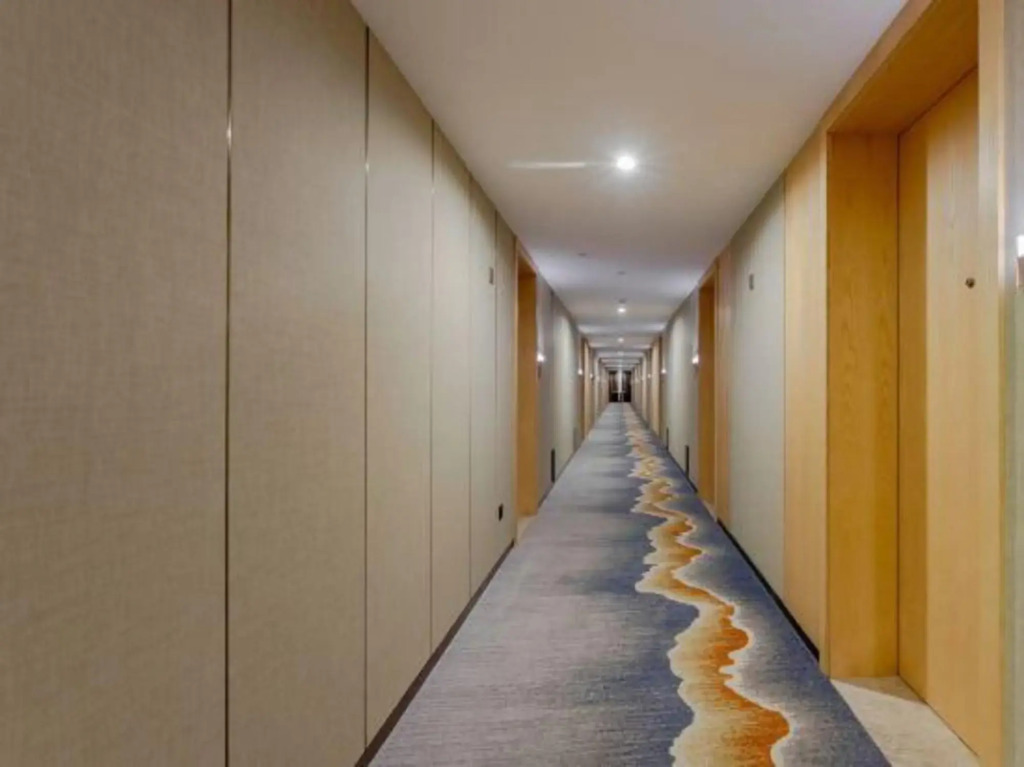 Kelly International Hotel