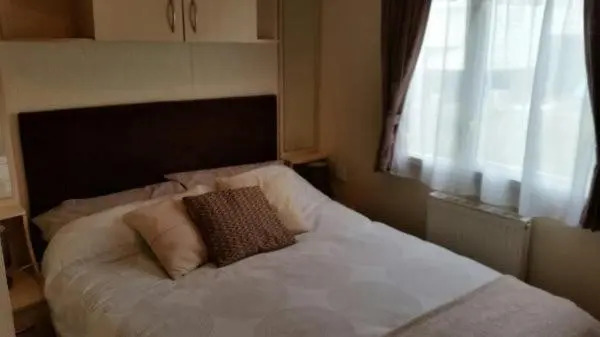 Pine Ridge 59 Rockley Park Poole with sea view sleeps six