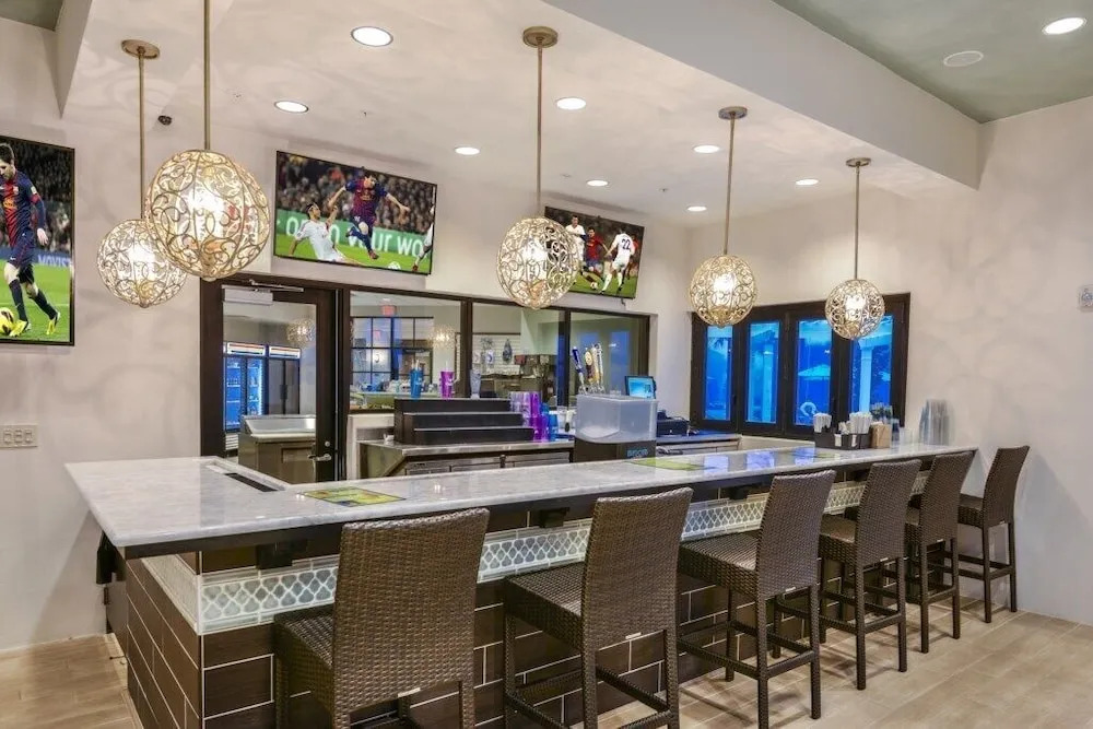 8 Bedroom Vacation Home in Windsor at Westside