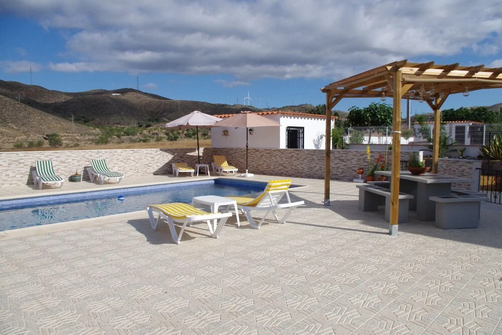 Casa Leonora