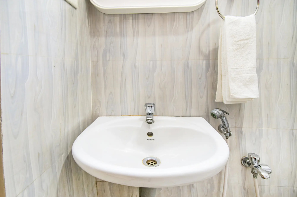 FabHotel Thejas Paaradise - Nr Coimbatore Institute of Technology