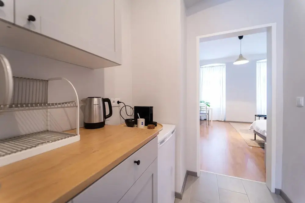 Cute and Cozy Studio - Close TO THE Center