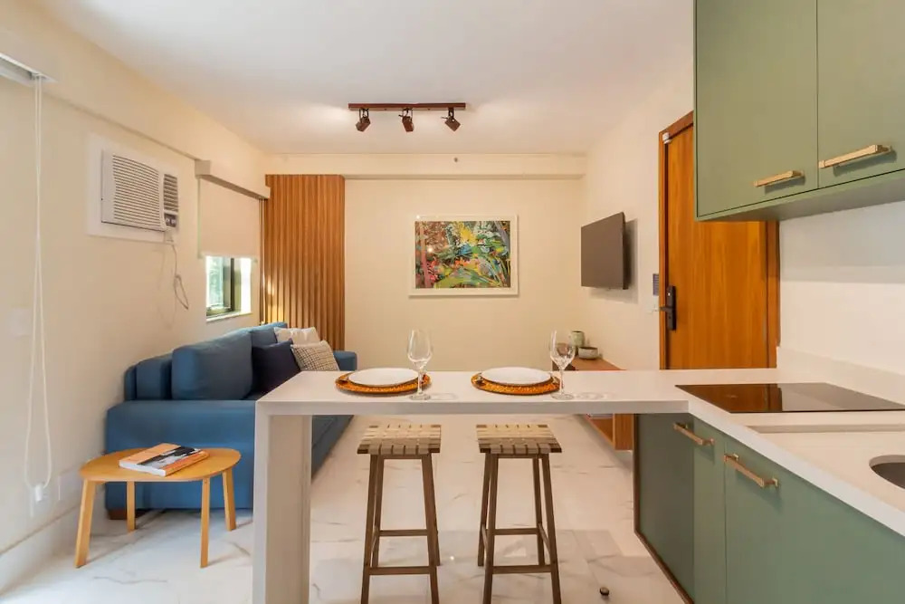 6 Minutes From Leblon Beach Gsm103