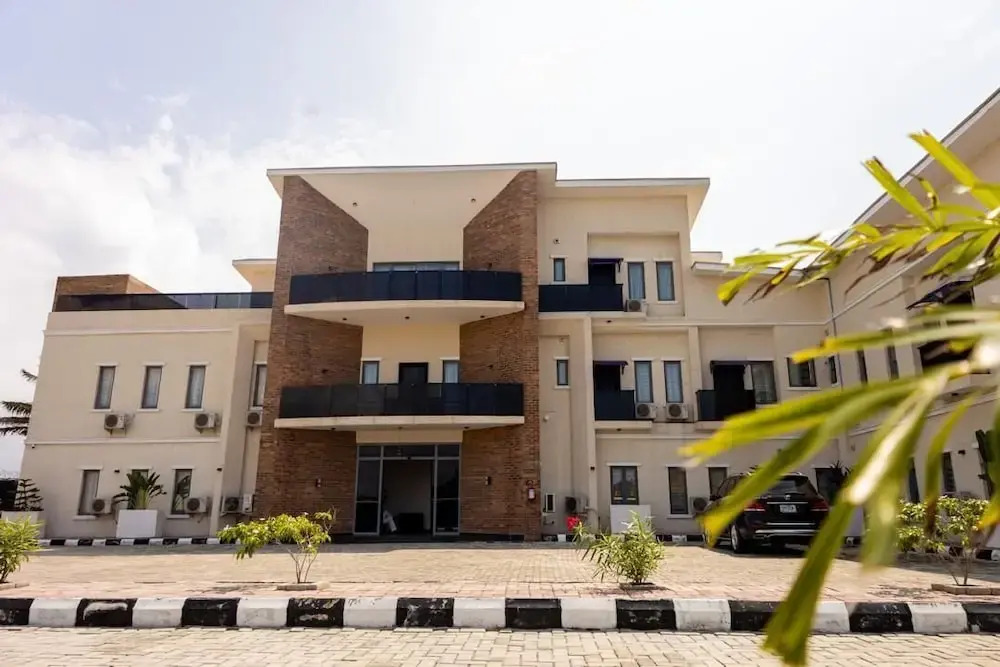 Luxury Apartments & Homes