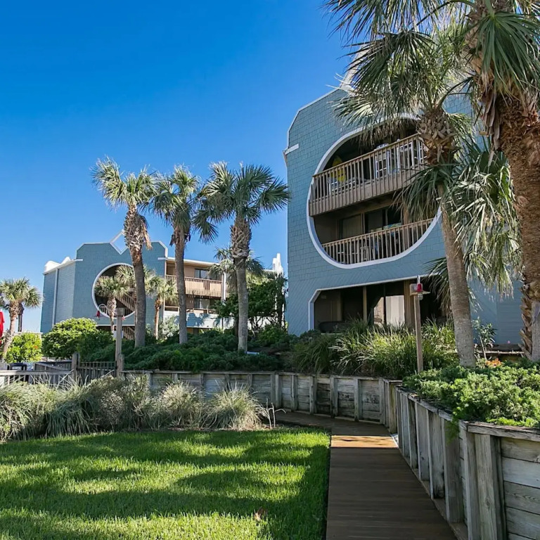 Sun-kissed Paradise With Garden View H204