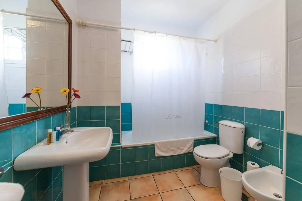 Apartamentos La Caleta