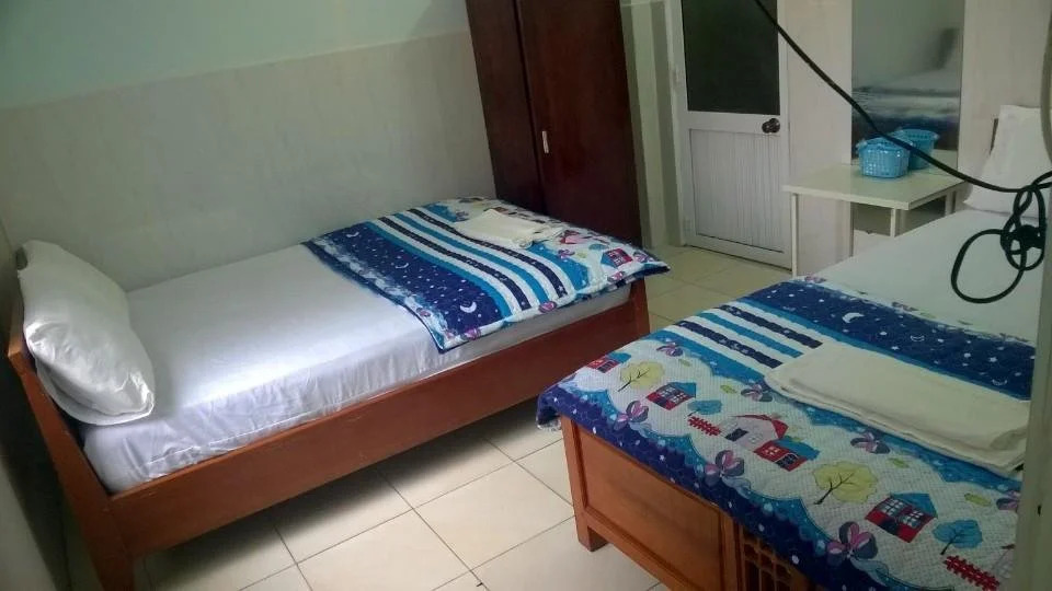 Scorpion Hotel