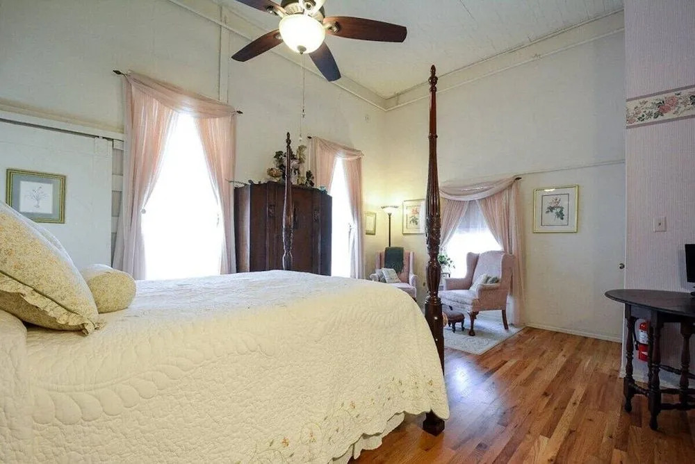 The Brownstone Inn