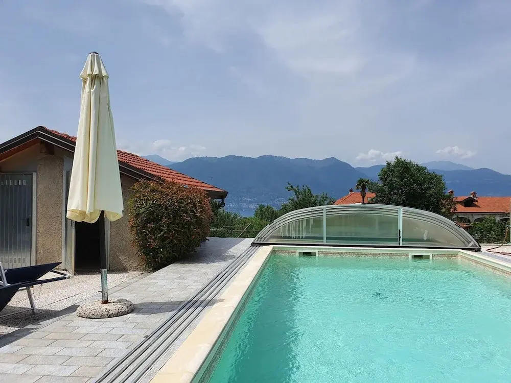 Holiday Home near Lago Maggiore Pool