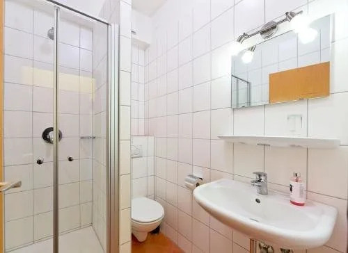 Gasthof Hotel "Zur Insel"