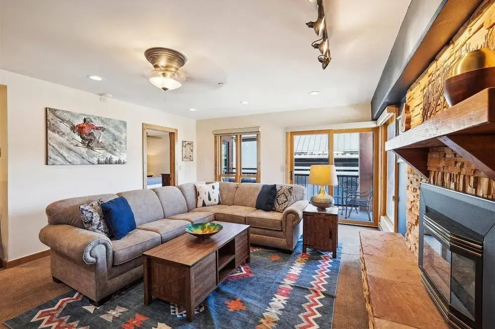 Village At Breckenridge - 2 Bedroom Ski Inski Out Condo