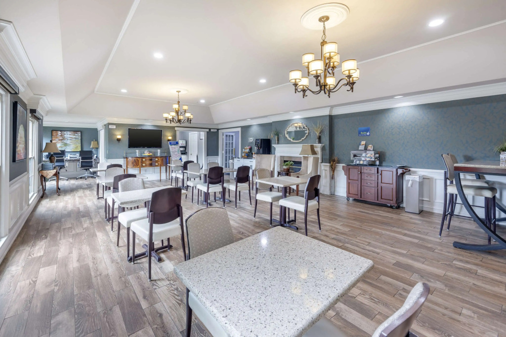 Best Western Spring Hill Inn & Suites