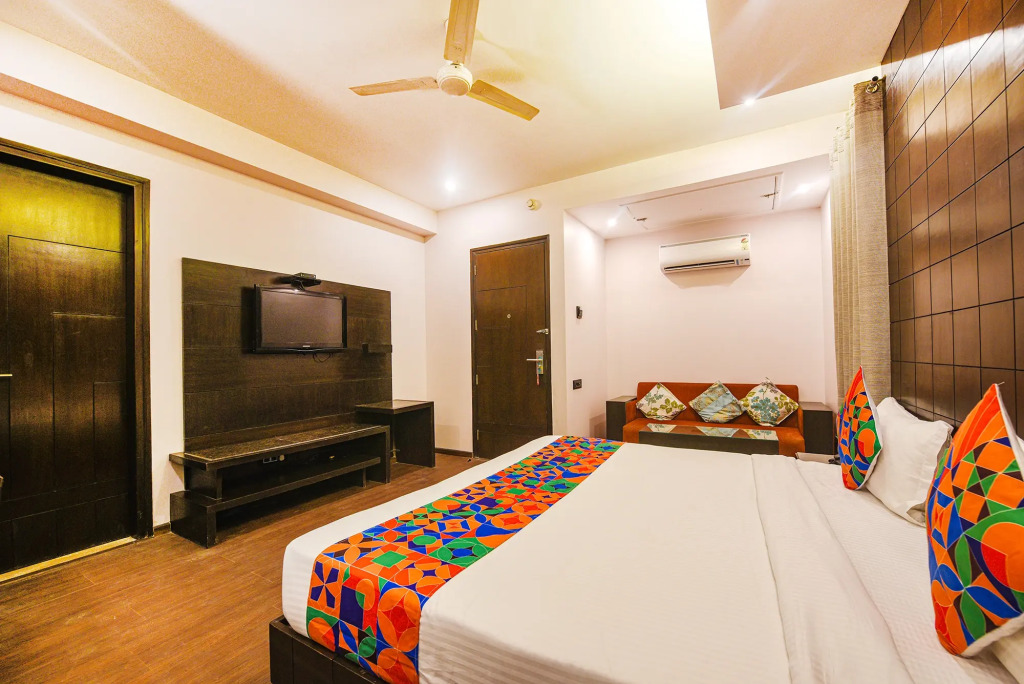 FabHotel Prime Aashraye