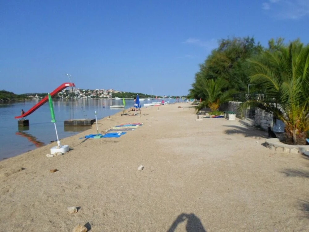 Mio - 100 m From Beach - A2