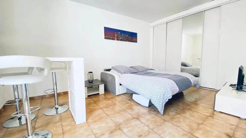 Mignon studio au cœur du village de Saint-Tropez