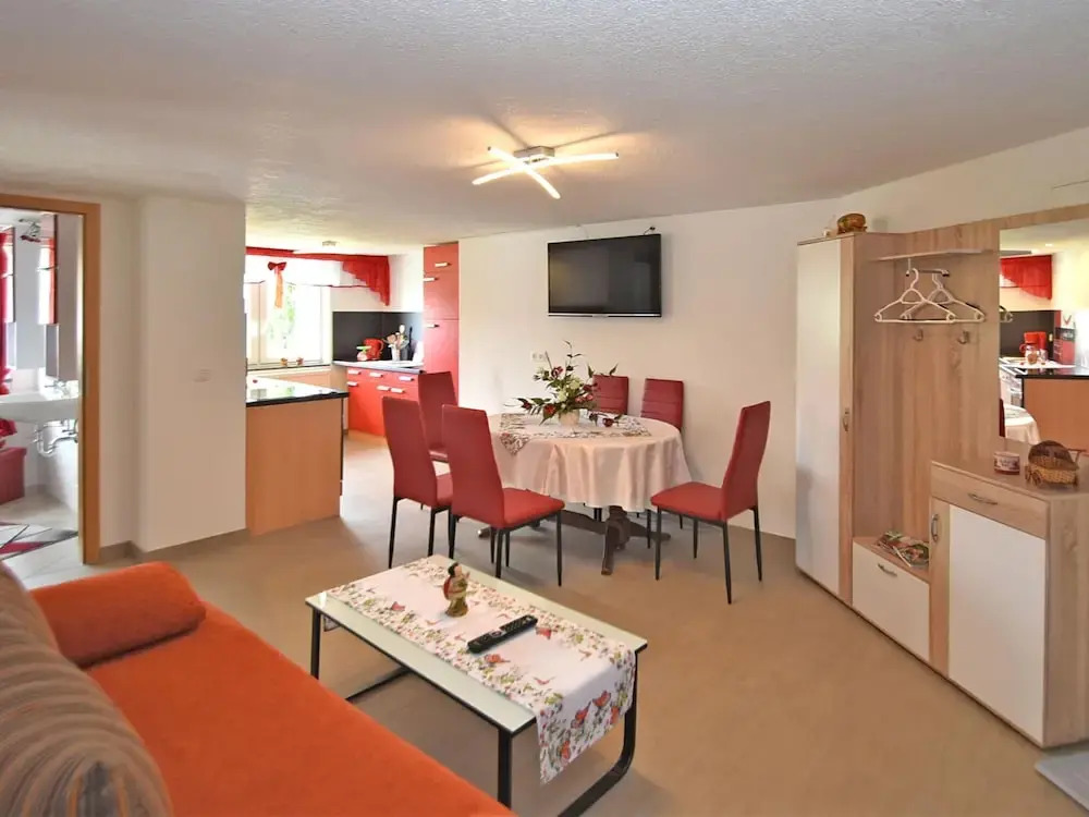 Cozy Apartment in Lichtenhain Germany With Garden