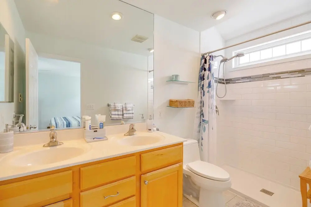 2 Mi to Bethany Beach: Home w/ Furnished Deck