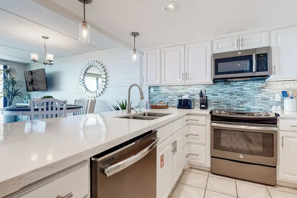 Gulf-view Condo w/ Perks: Suntide III - Unit 205