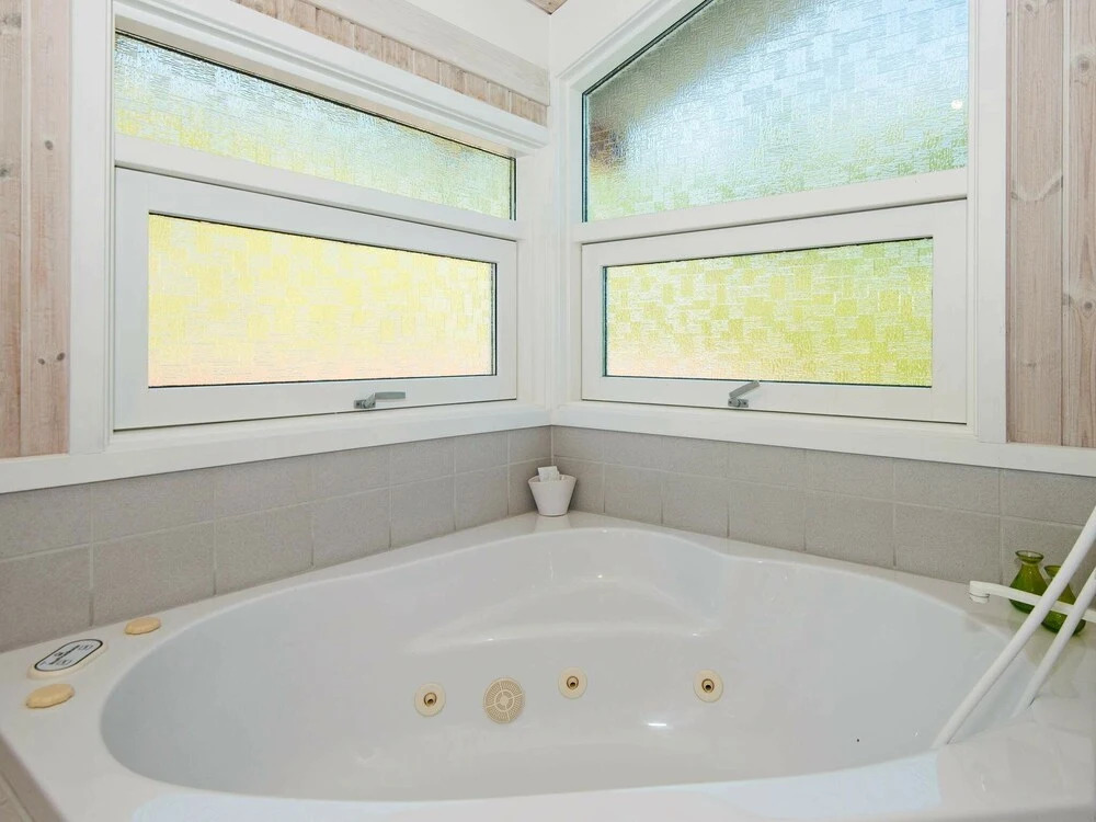 Cozy Holiday Home at Ebeltoft With Whirlpool and Sauna