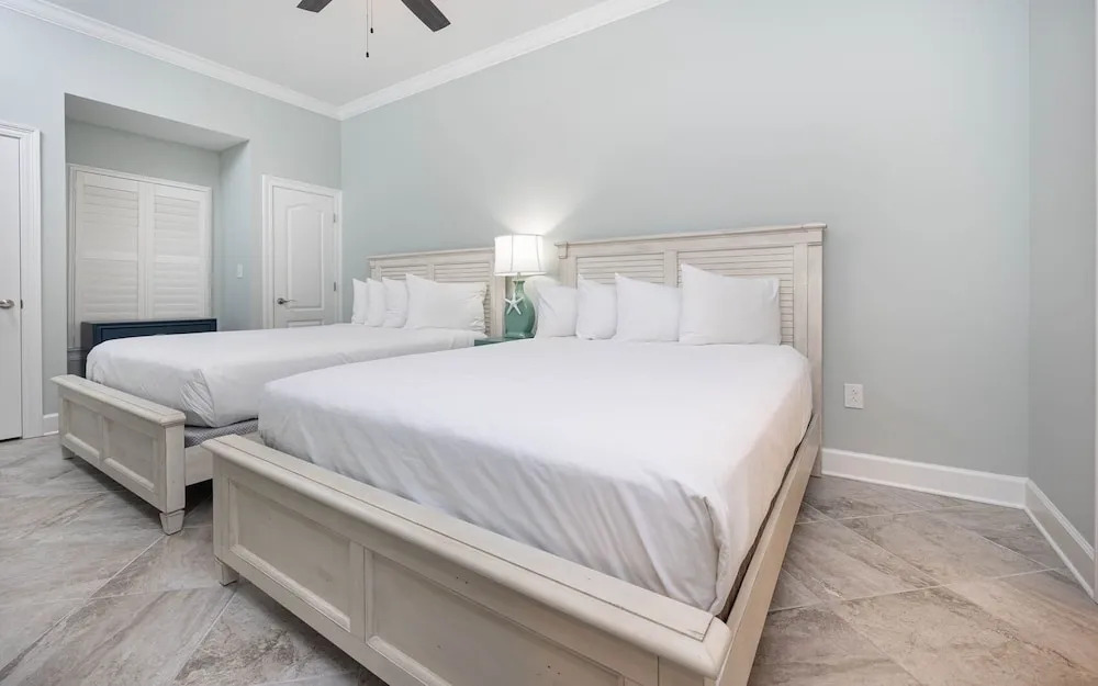 Phoenix Gulf Towers 1102 2 Bedroom Condo