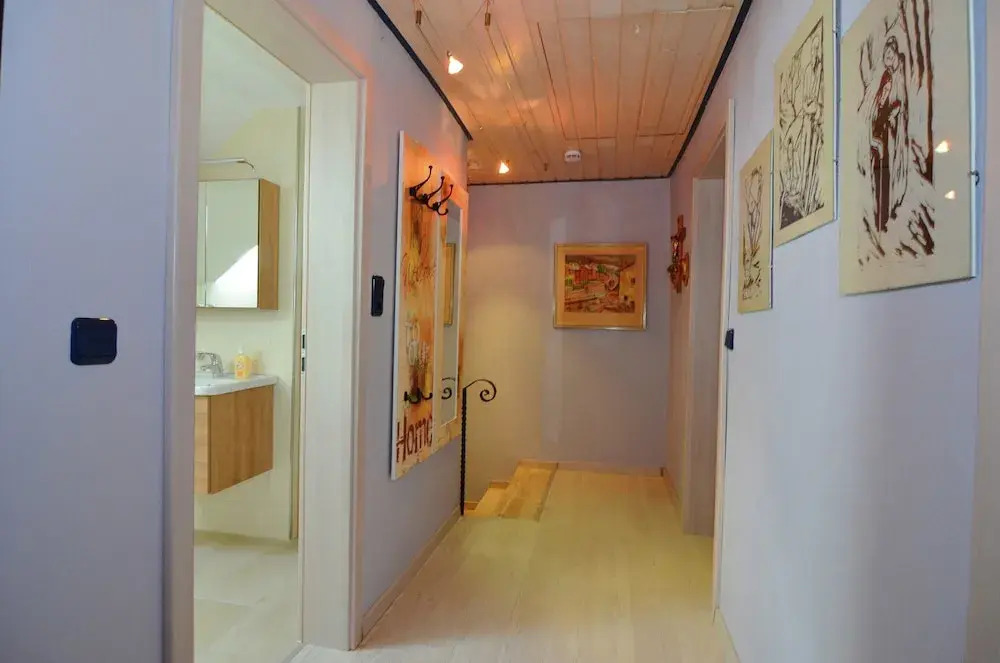 Apartment With Private Terrace in Prunn