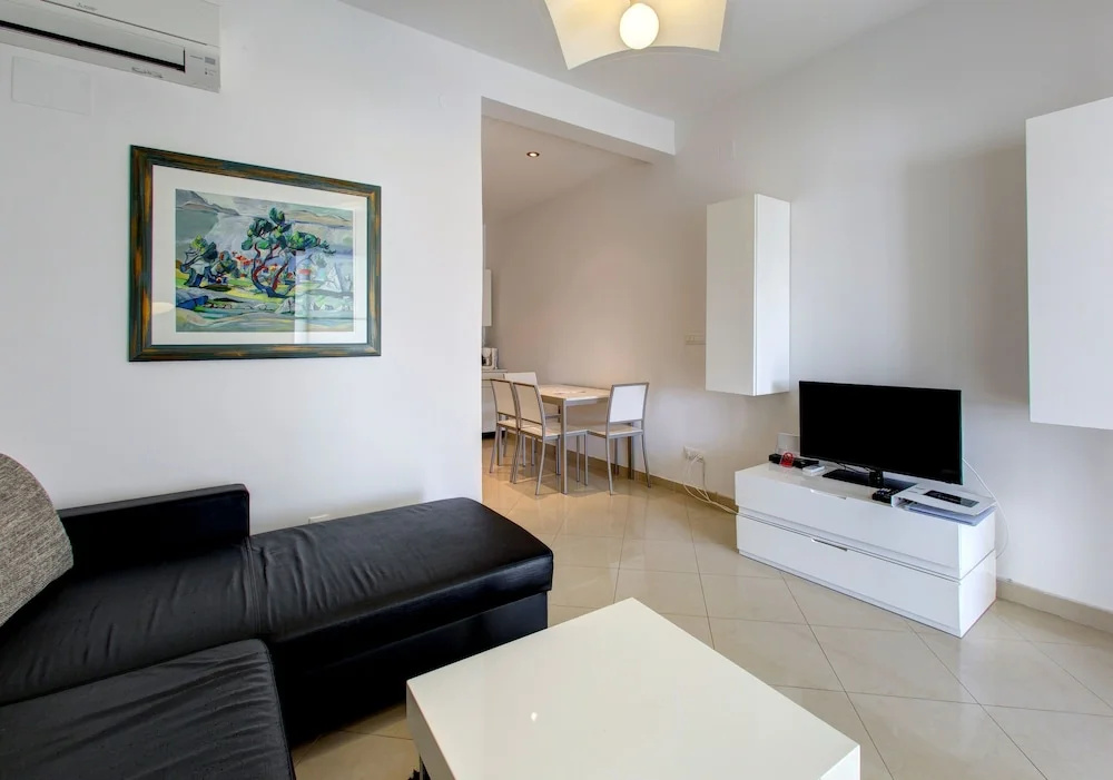 Villa Katarina 2nd Floor Apartments