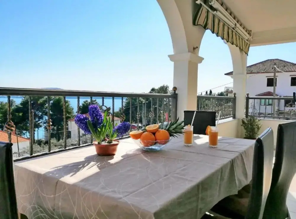 Apartment Libe With Sea View Trogir