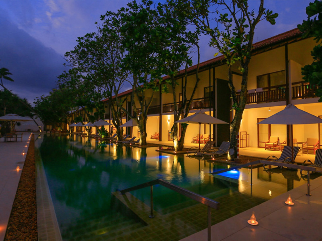 Pandanus Beach Resort & Spa