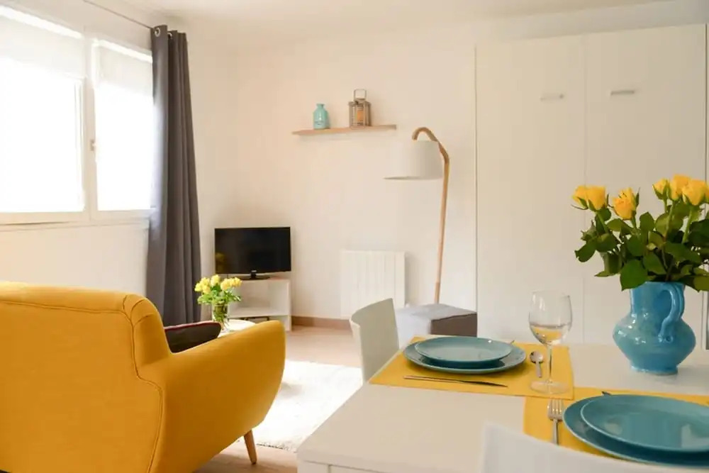 Opera - Cosy flat close to station and old city - Welkeys
