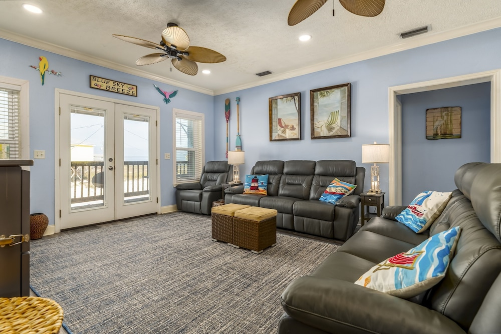 Blue Sky Breeze - 102 Tampico 4 Bedroom Home by RedAwning