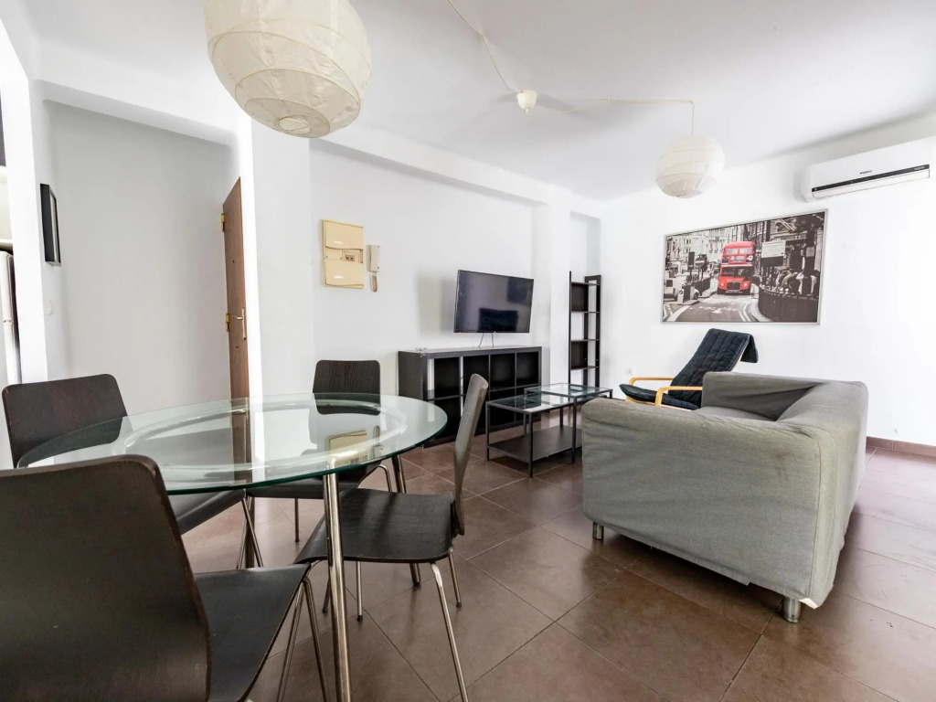 CERVANTES Apartment 26 2BT 1BR